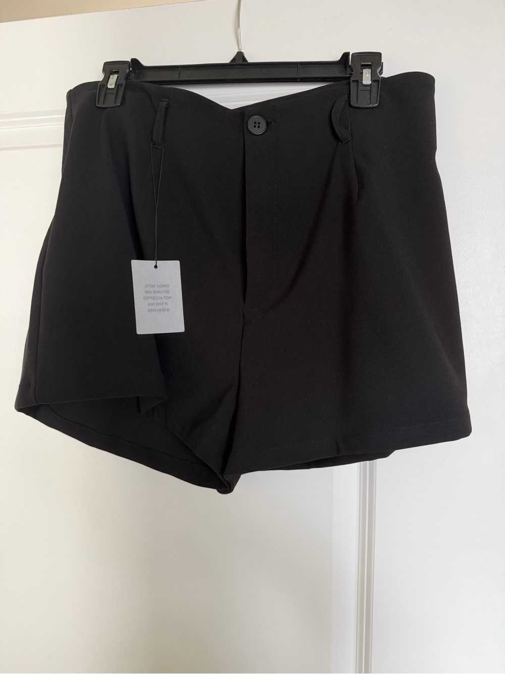 High-Waist Black Tailored Shorts - Women's Smart Casual